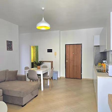 Apartment In Qerret Near Adriatic Golem (Tirana)